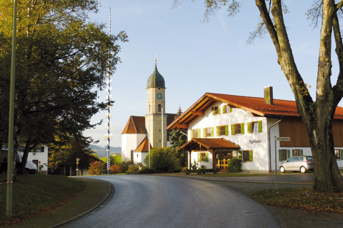 Rettenbach am Auerberg Ortszentrum