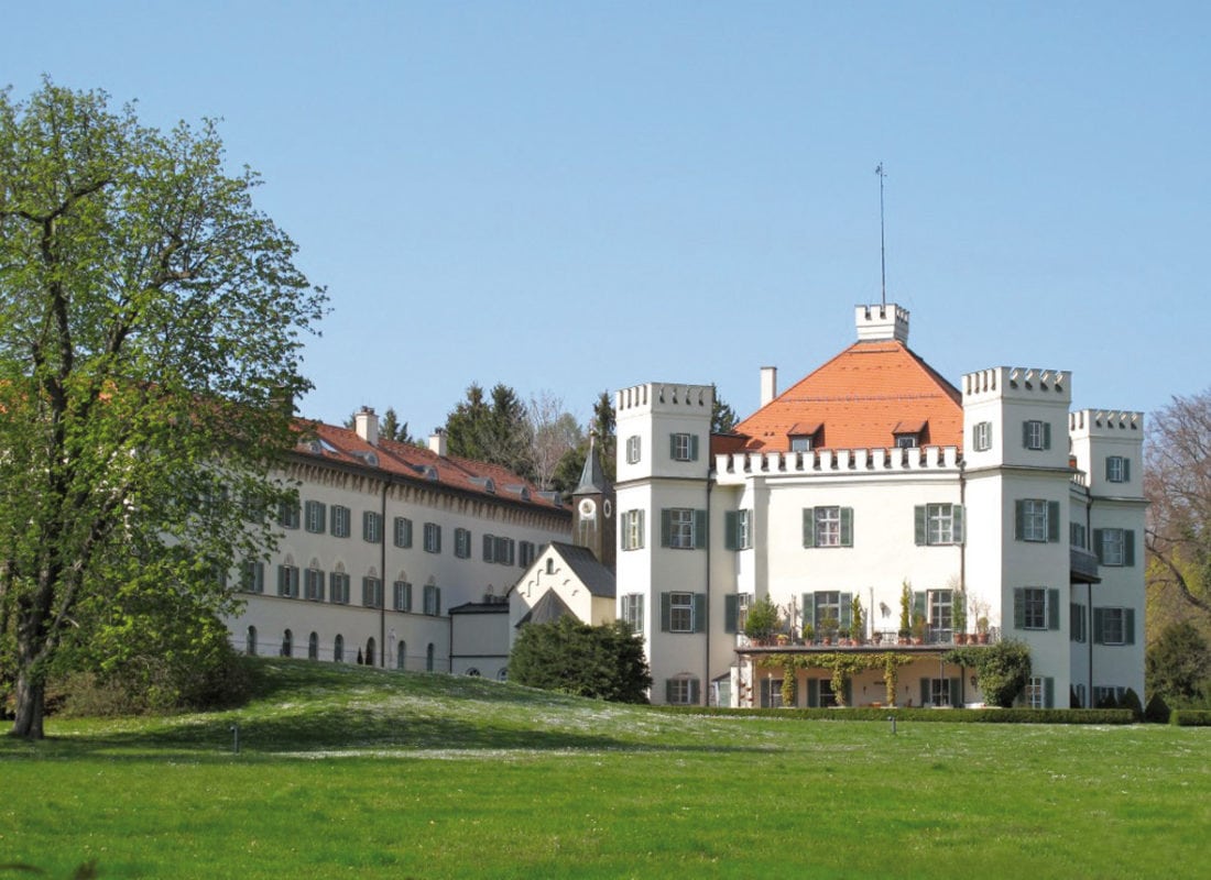 Schloß Possenhofen